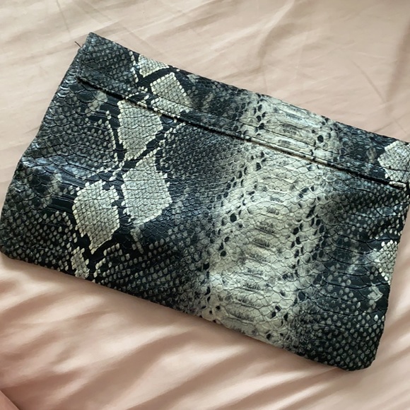 Clutch snake print - Picture 2 of 2
